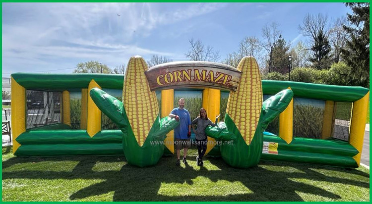 GIANT INFLATABLE CORN MAZE